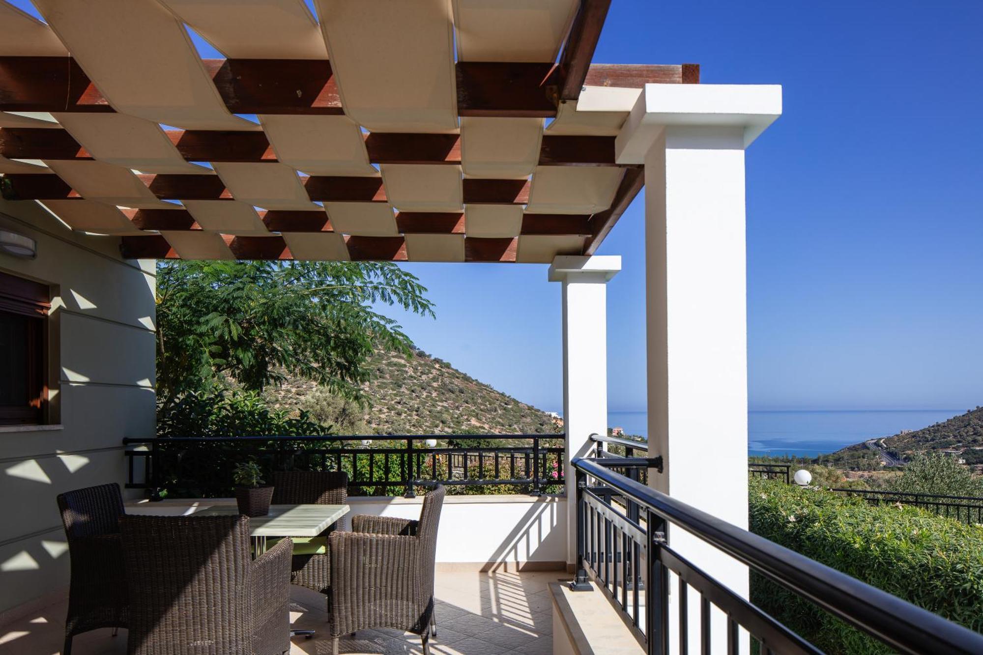 Real Dream Villas, Cretan Gems With Seaviews, By Thinkvilla Bali  Extérieur photo